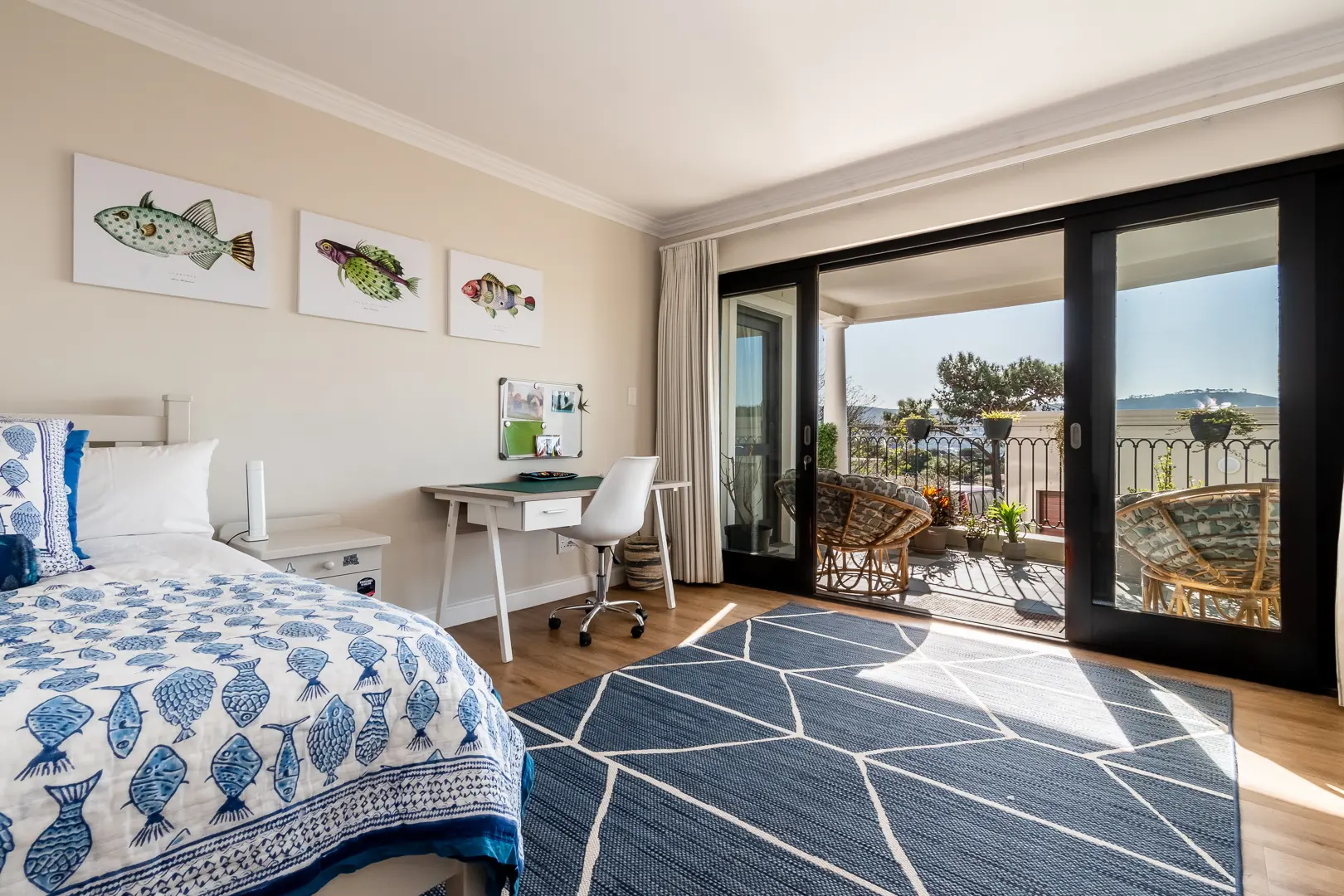 10 AllAnglesOranjezicht-10