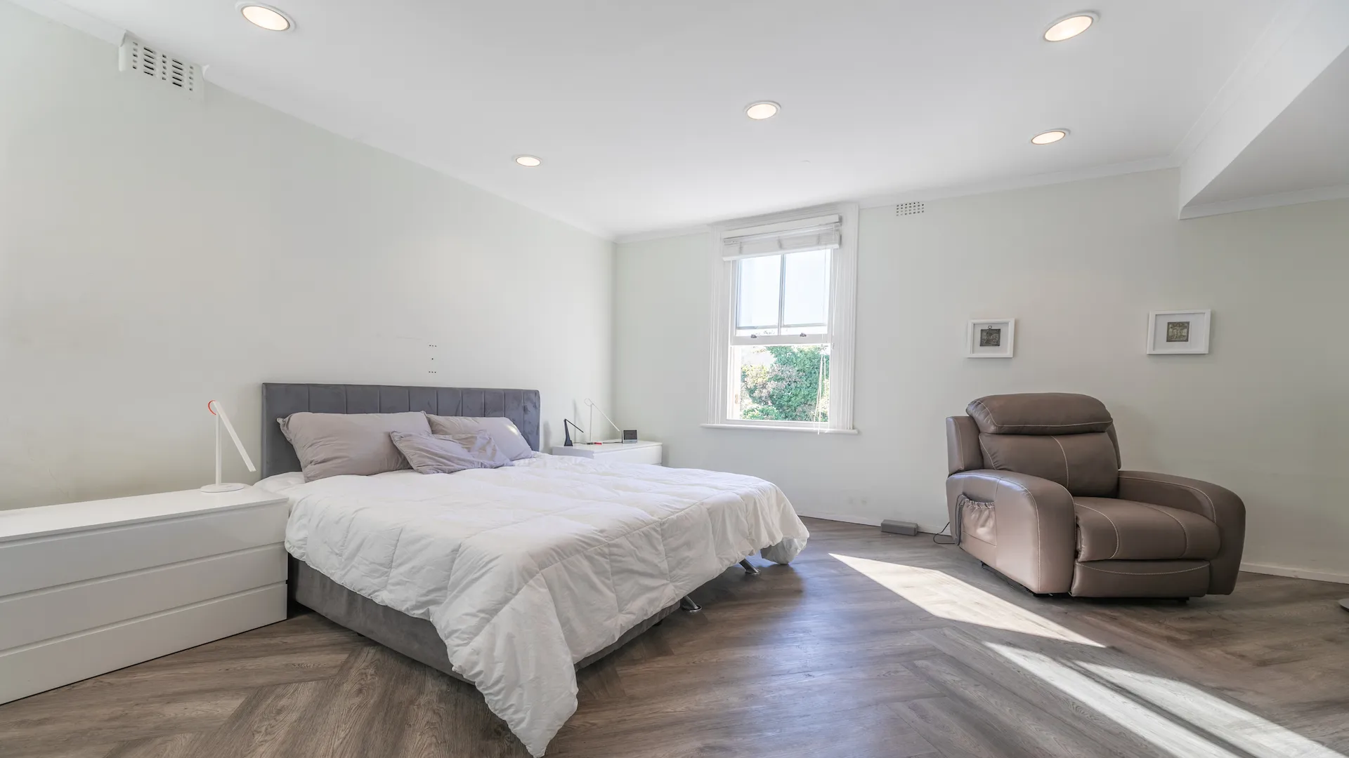 10. 118 NEW CHURCH -6