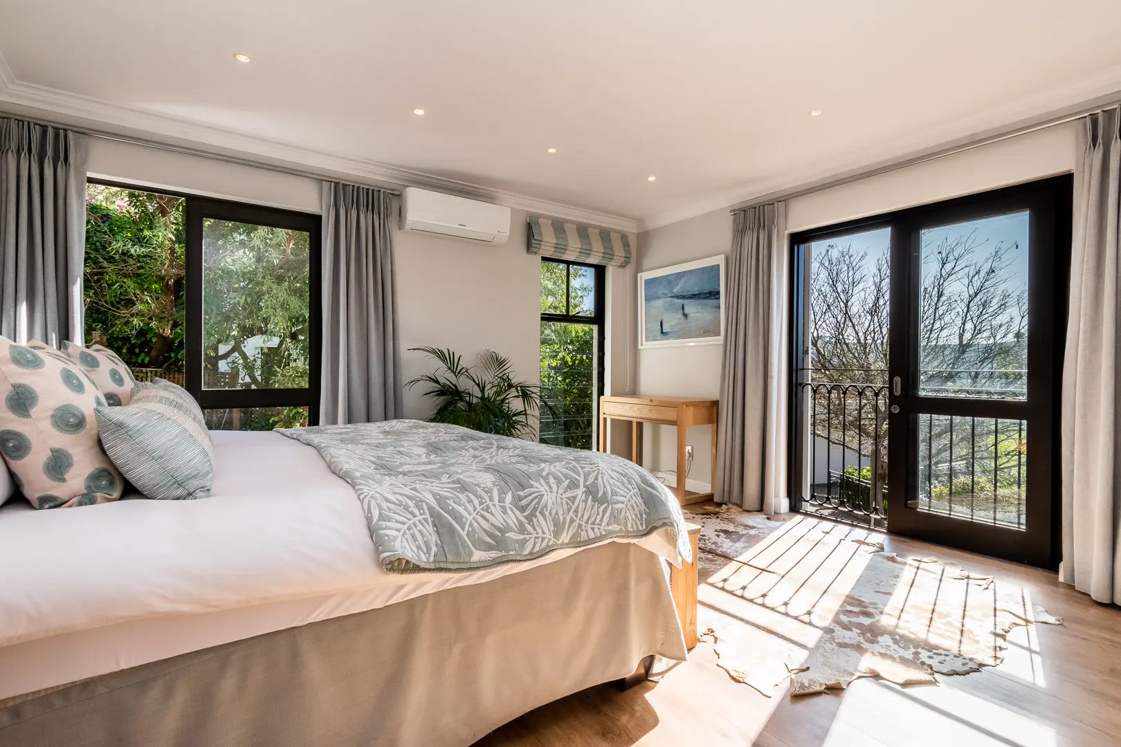 9 AllAnglesOranjezicht-1